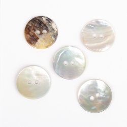 Perlemorsknapp Buet (hvit)