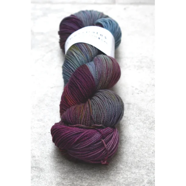 Vivacious Botanical 4ply