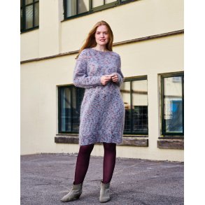 Kjole m/rundt brestykke