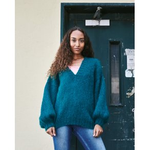Oversized Sweater m/dyp V-hals (digital)