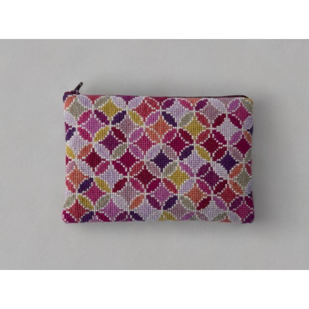 Baldyre Clutch - Adele