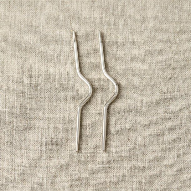 Curved Cable Needle