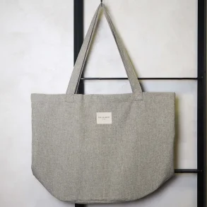 Ele Large Tote Bag