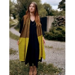 Issue 7 - Into The Hills Cabin Living