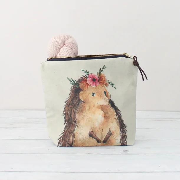 Nikki the Hedgehog - Large Zipper Pouch