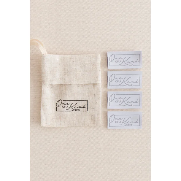 "One of a Kind" - 4 stk vevde merkelapper