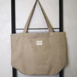 Pri Large Tote Bag
